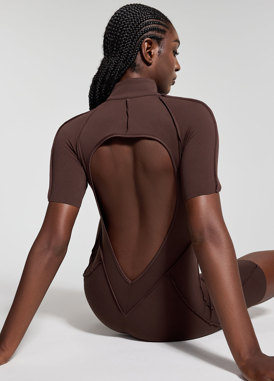 Macacão Skin Fit Curto - Chocolate
