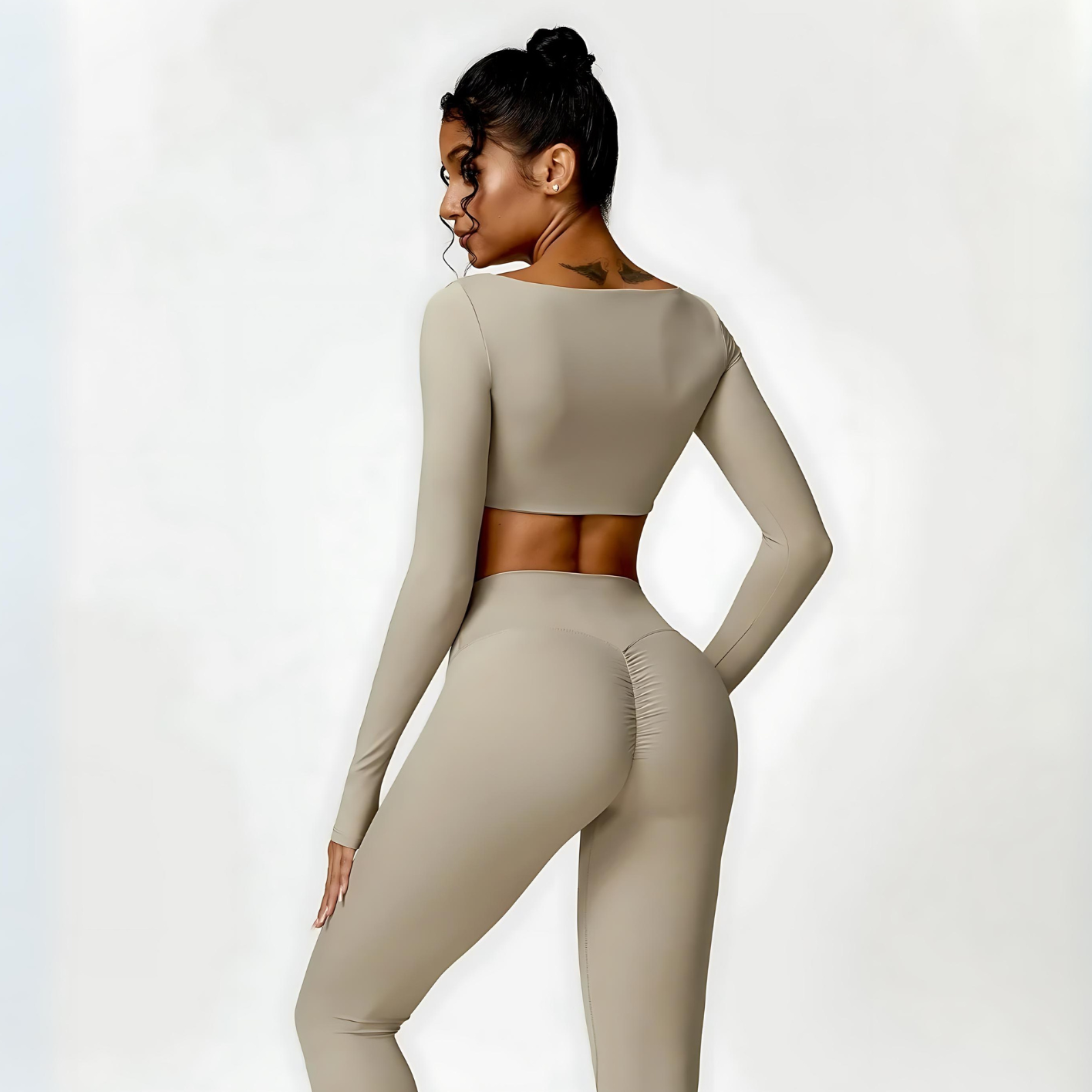 Cropped Freedom de Manga Longa | Cappuccino